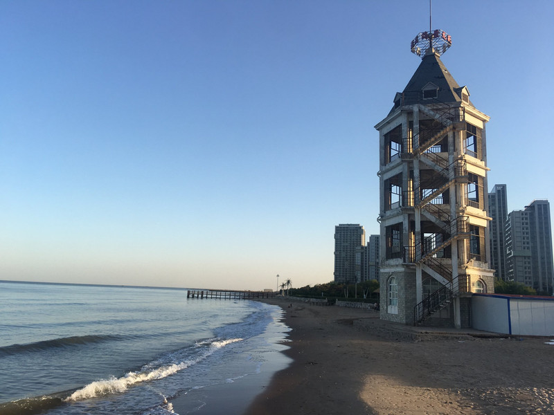 秦皇岛，历史与现代交相辉映的沿海明珠