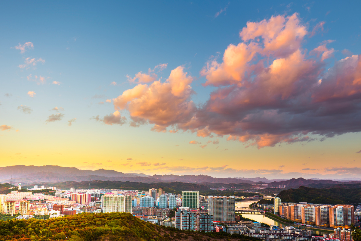 承德,嘉宾云集,共襄盛举